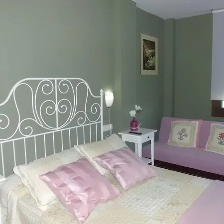 Hotel Adarme Gobiendes